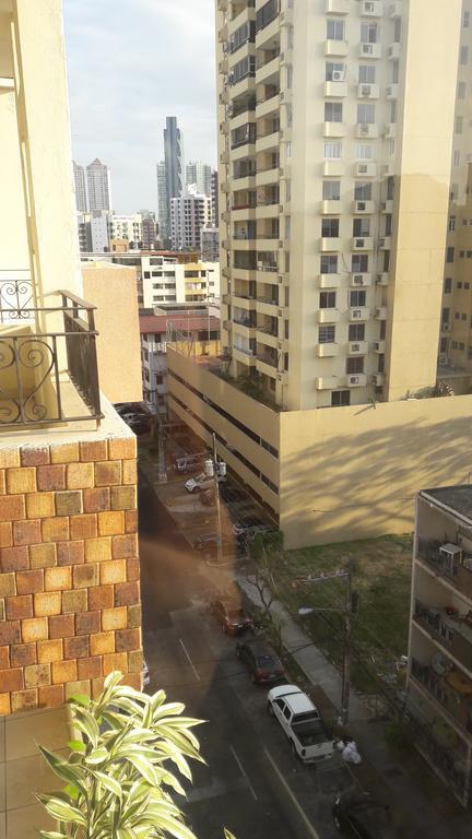 Az Hotel And Suites Panama City Eksteriør billede
