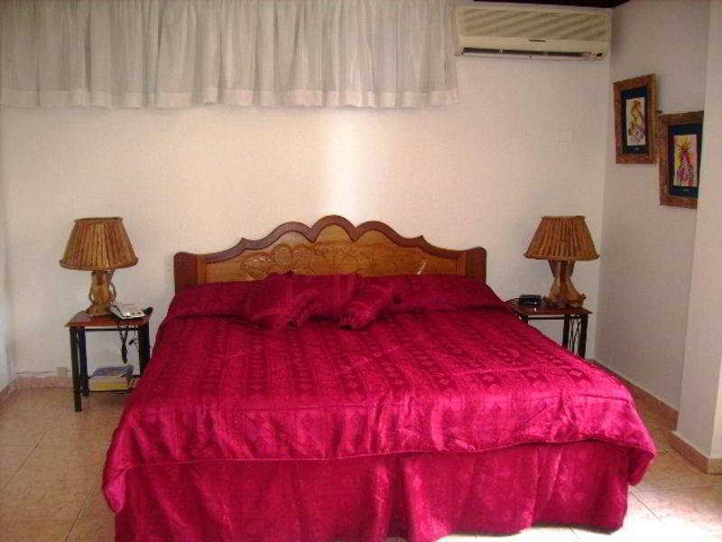Az Hotel And Suites Panama City Eksteriør billede