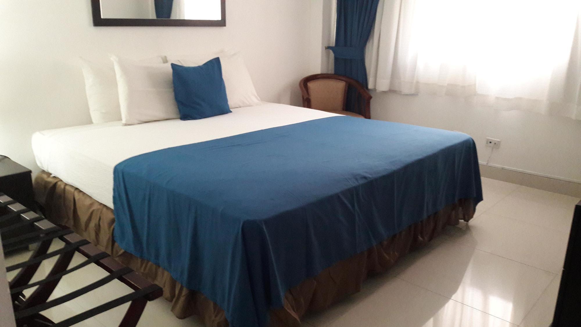 Az Hotel And Suites Panama City Eksteriør billede
