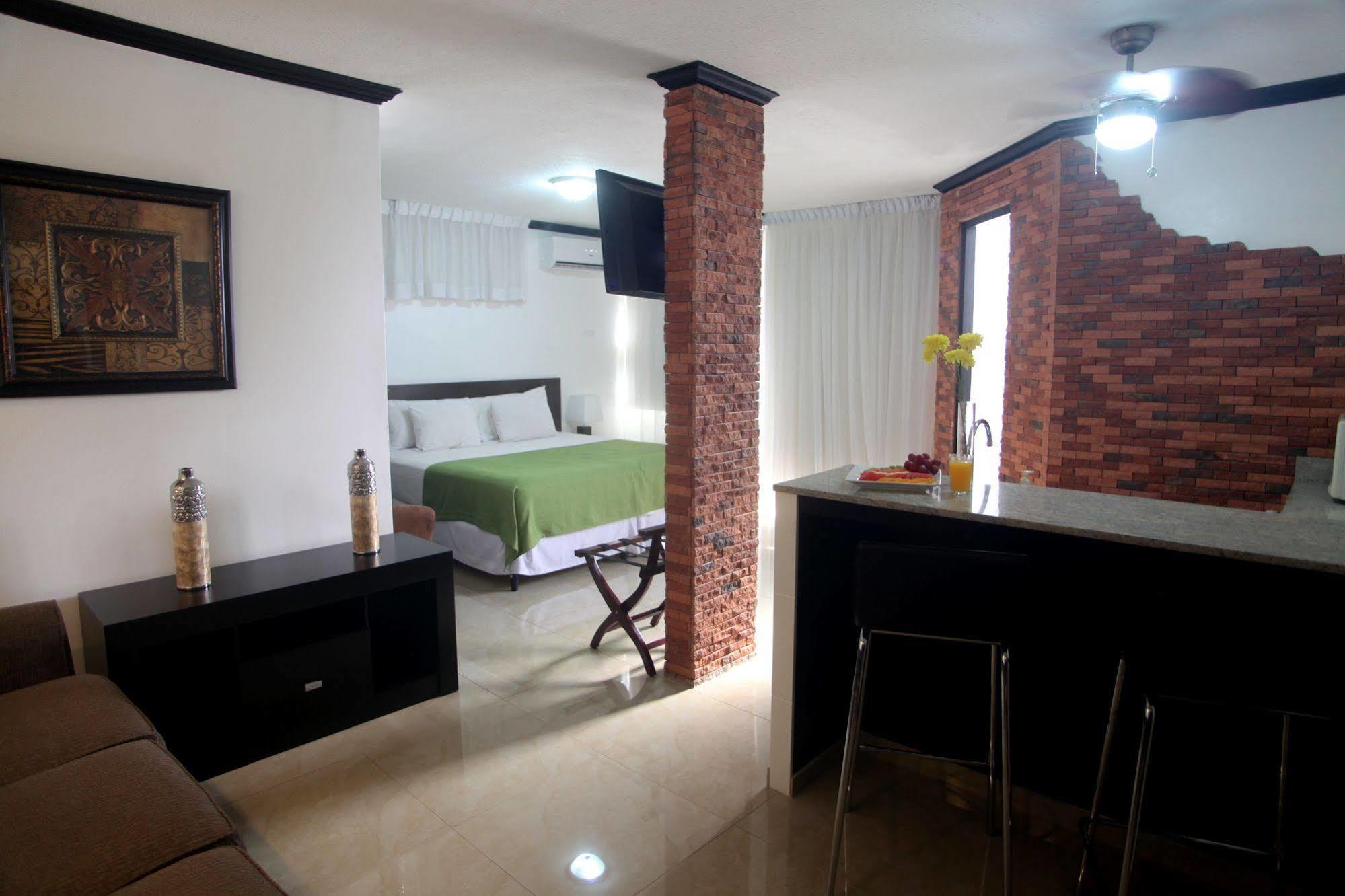 Az Hotel And Suites Panama City Eksteriør billede